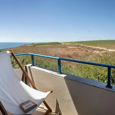 Sao Bernardino Beach House Atouguia Da Baleia Exterior photo